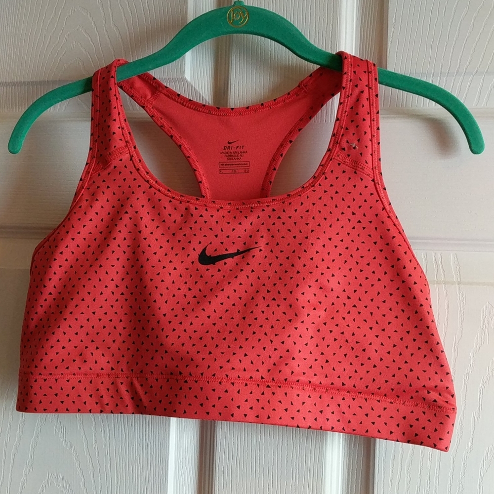 NWOT Nike Red Triangle Print Sports Bra